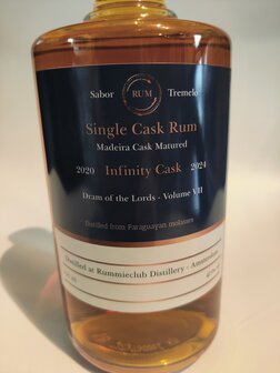Infinity Rum ex-Madeira cask